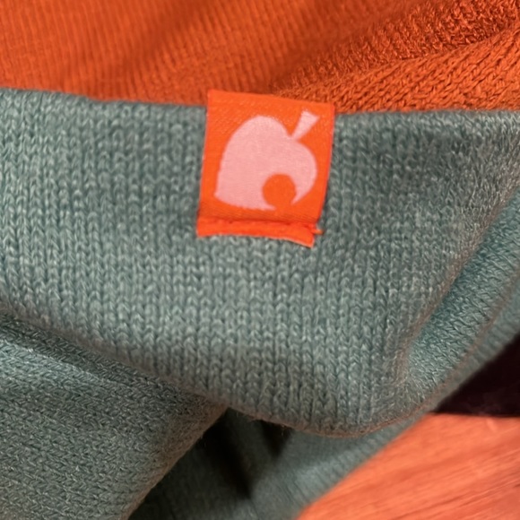 Nintendo Animal Crossing Tom Nook knit hat - Picture 6 of 6